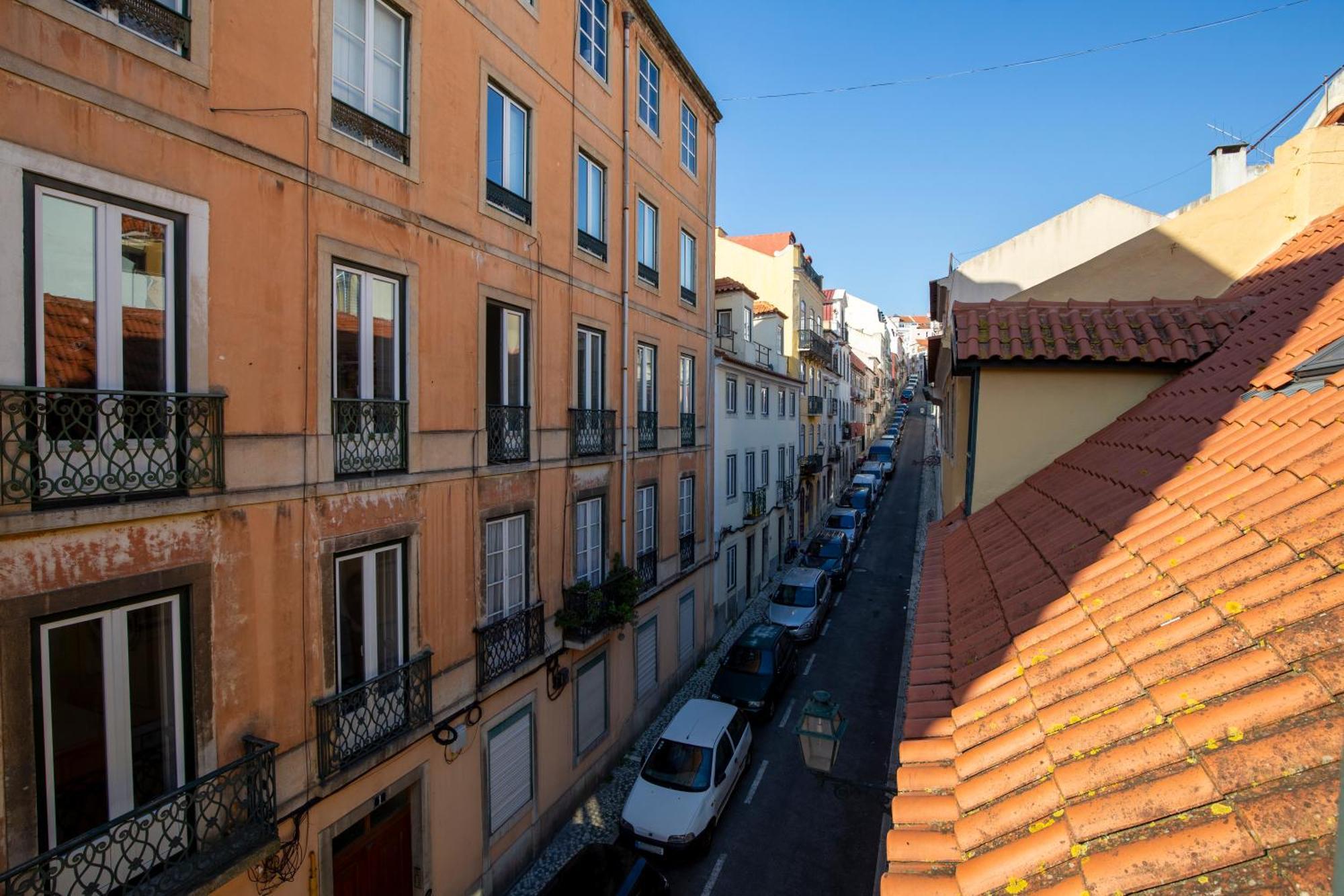 Live Like A Local @ Casa Da Esquina - Wifi & A/C Apartment Lisbon Bagian luar foto