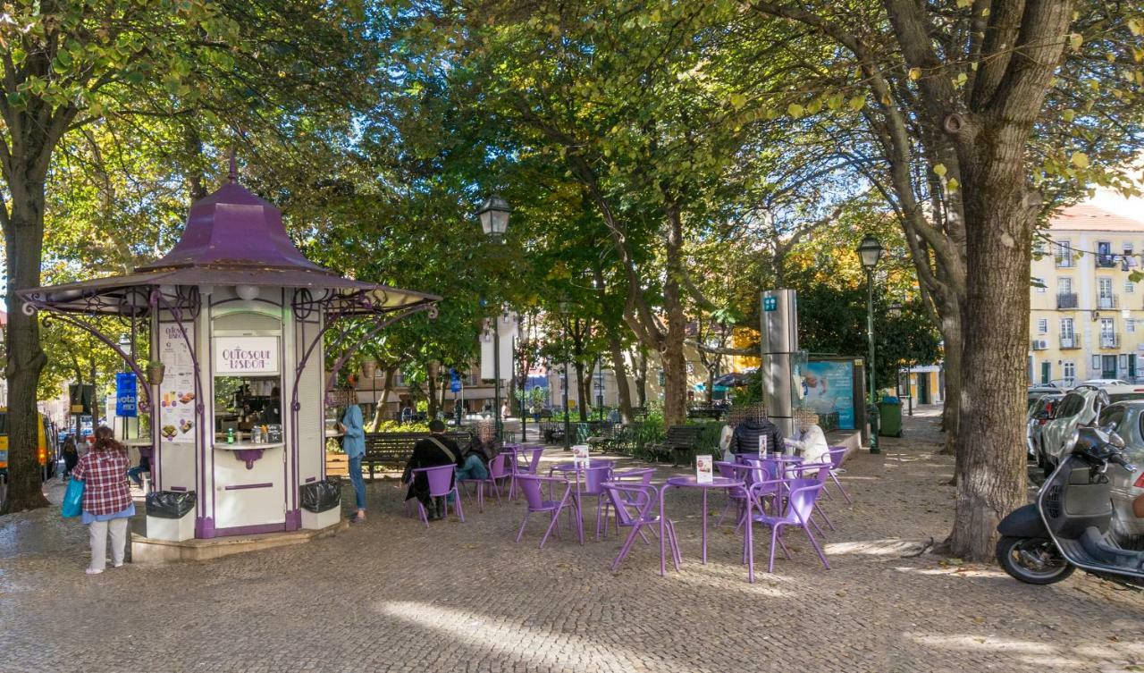 Live Like A Local @ Casa Da Esquina - Wifi & A/C Apartment Lisbon Bagian luar foto
